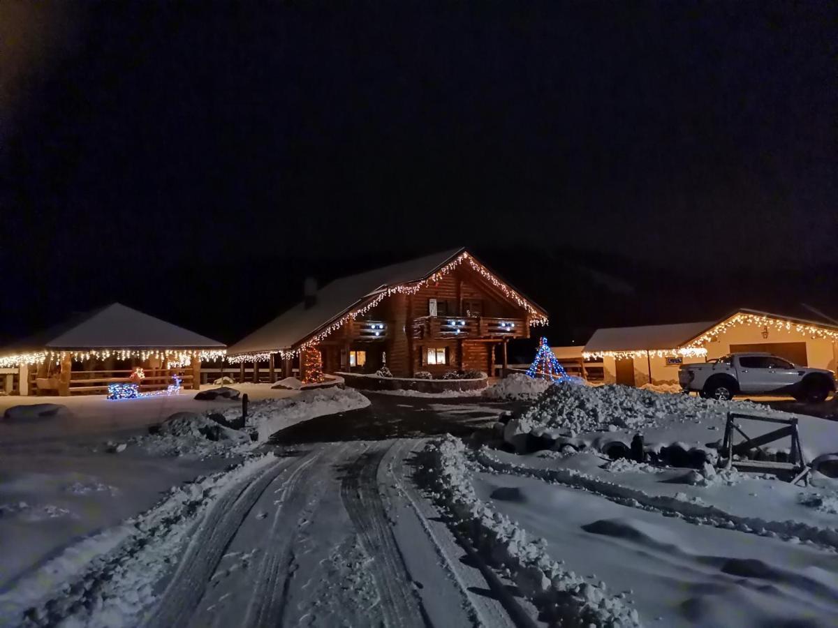 Casa De Poveste Сучевица Экстерьер фото