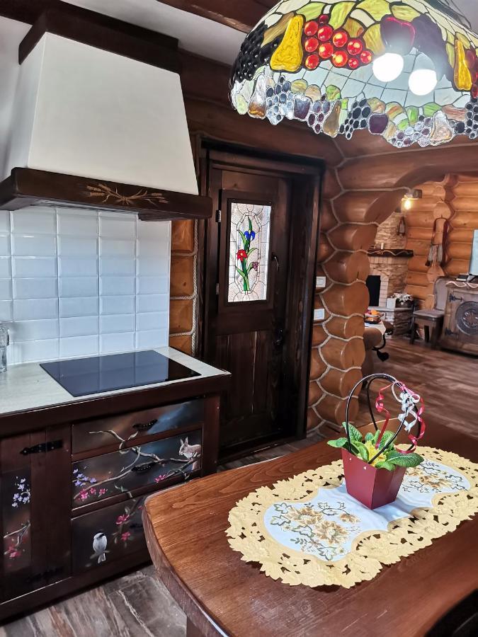 Casa De Poveste Сучевица Экстерьер фото